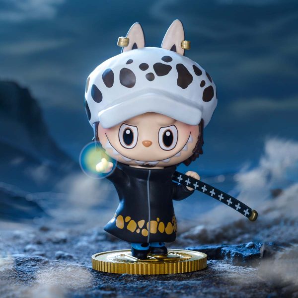 Figurine Labubu × One Piece Trafalgar Law – Édition Limitée Collector