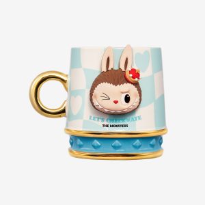 Mug Labubu Let’s Checkmate – Bleu & Rose – Édition Artistique