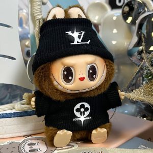 Labubu Streetwear Black – Édition Urbaine