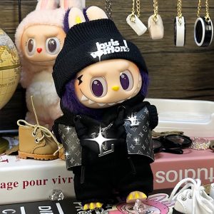 Ensemble Streetwear Noir pour Labubu Look Urbain et Charismatique