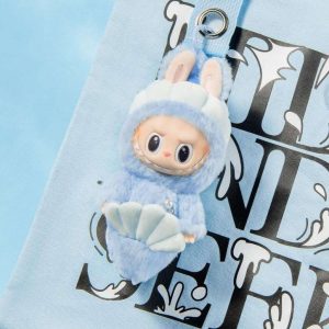Labubu Hide & Seek Bleu Coquillage – Peluche Kawaii Édition Exclusive Singapour